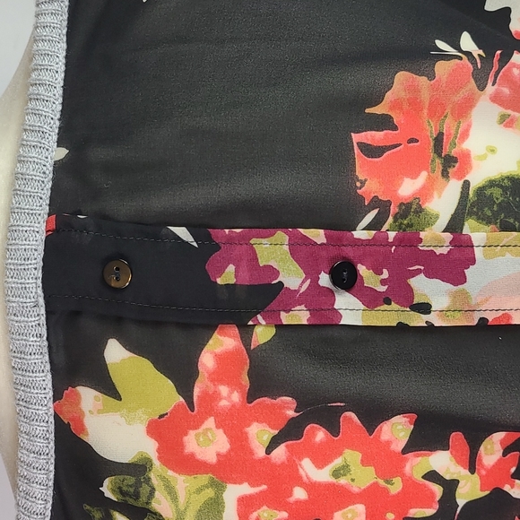 Madison Lily Mixed Fabric Sweater - Picture 5 of 11